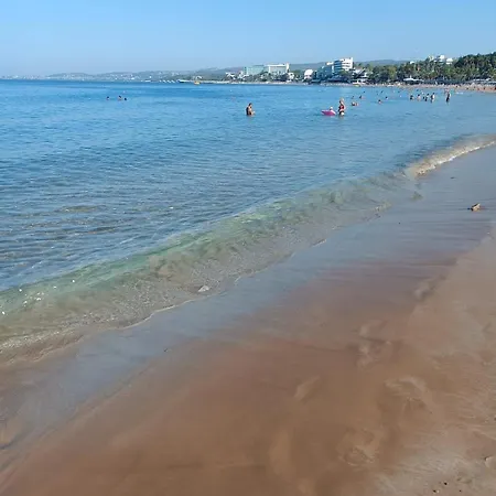 Апартаменти Luxury With Pool View Avsallar *
