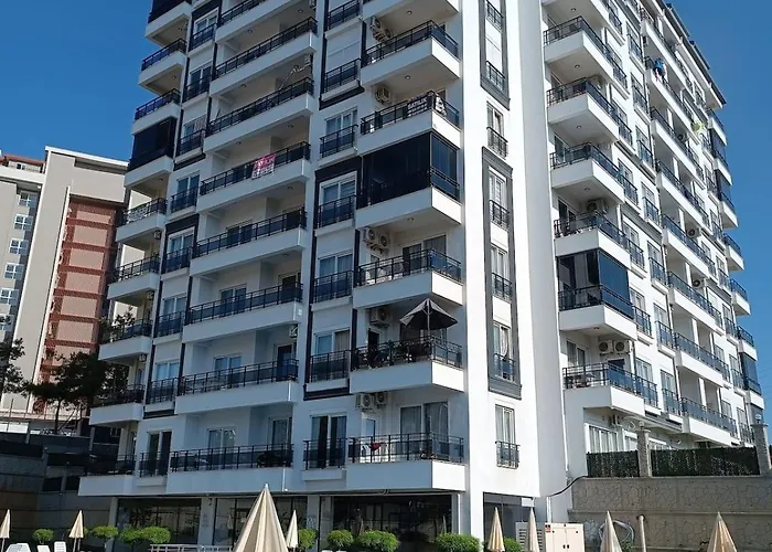 Апартаменти Luxury With Pool View Avsallar *